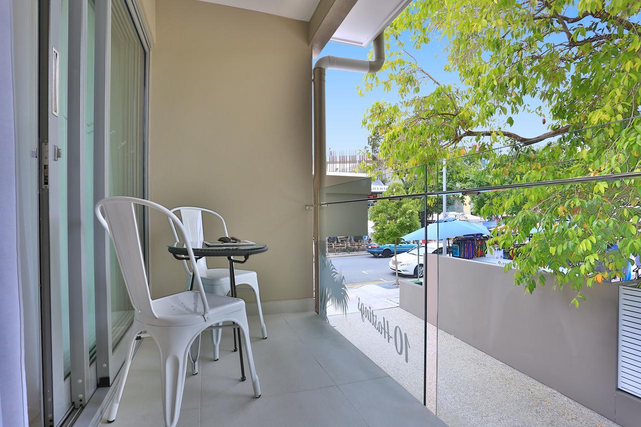 10 Hastings Street Motel Noosa Heads Eksteriør billede