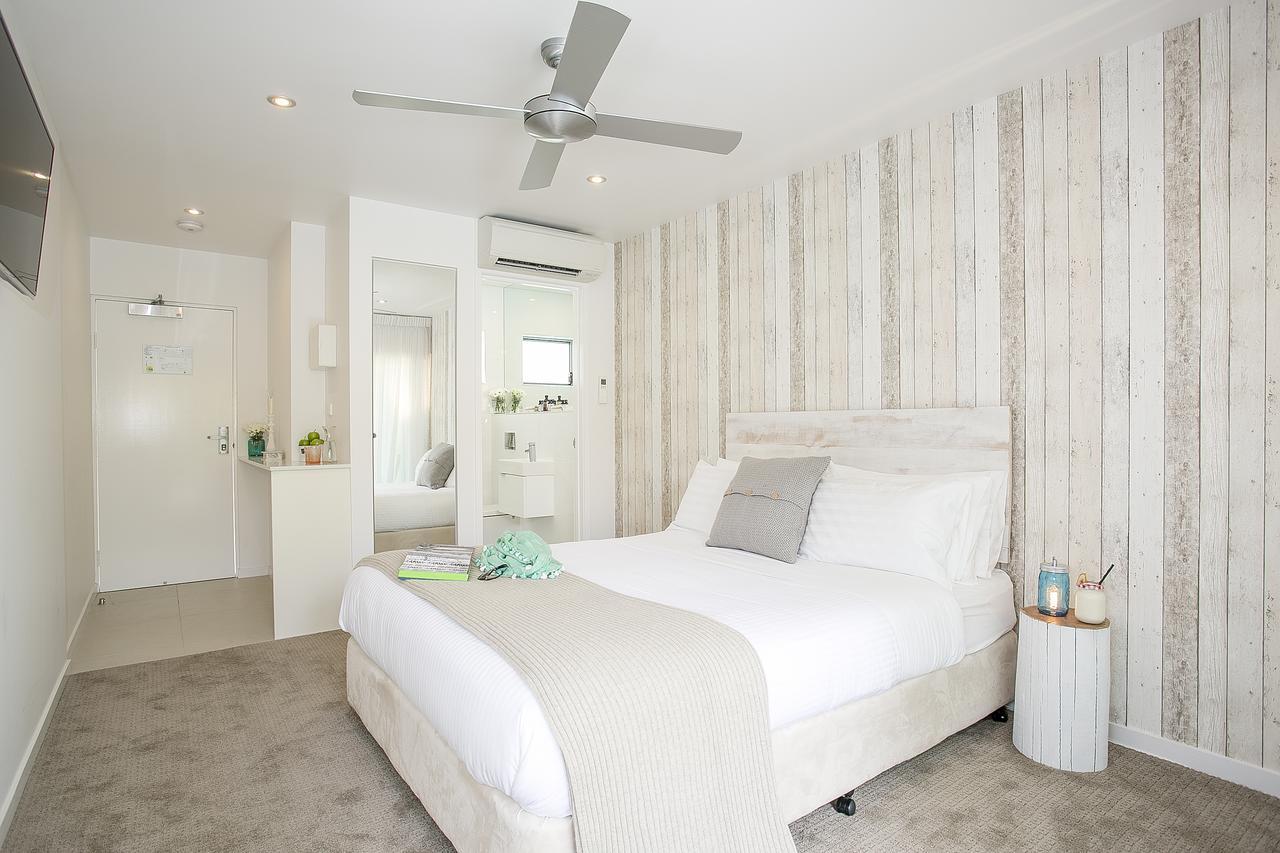 10 Hastings Street Motel Noosa Heads Eksteriør billede